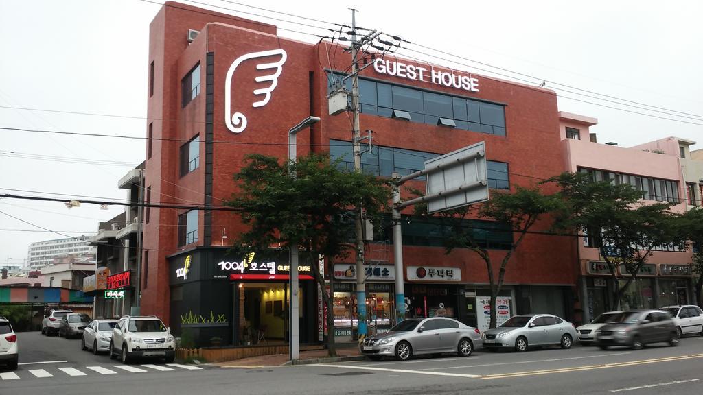 1004 Hostel Guesthouse Yeosu Extérieur photo