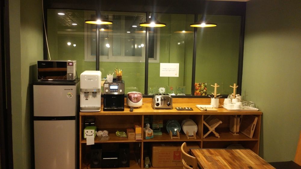 1004 Hostel Guesthouse Yeosu Extérieur photo
